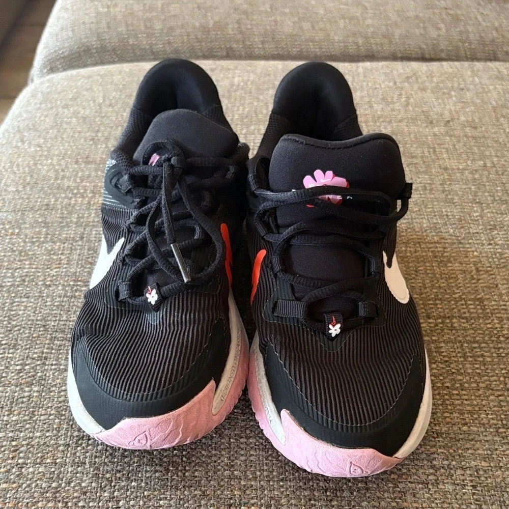 Gently Loved Nike Kids Black, Red and Pink Sneakers